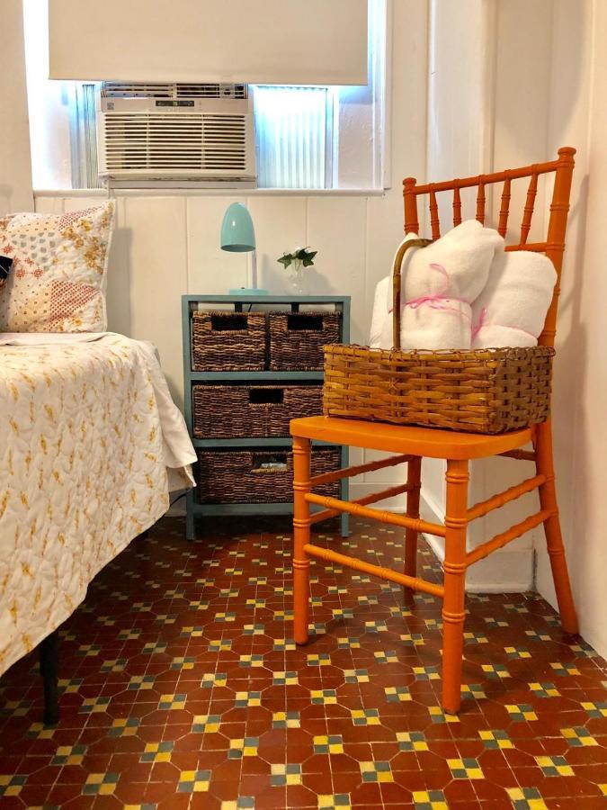 Private Studio With Free Parking Miami Exterior photo