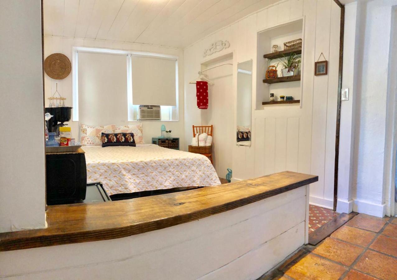 Private Studio With Free Parking Miami Exterior photo