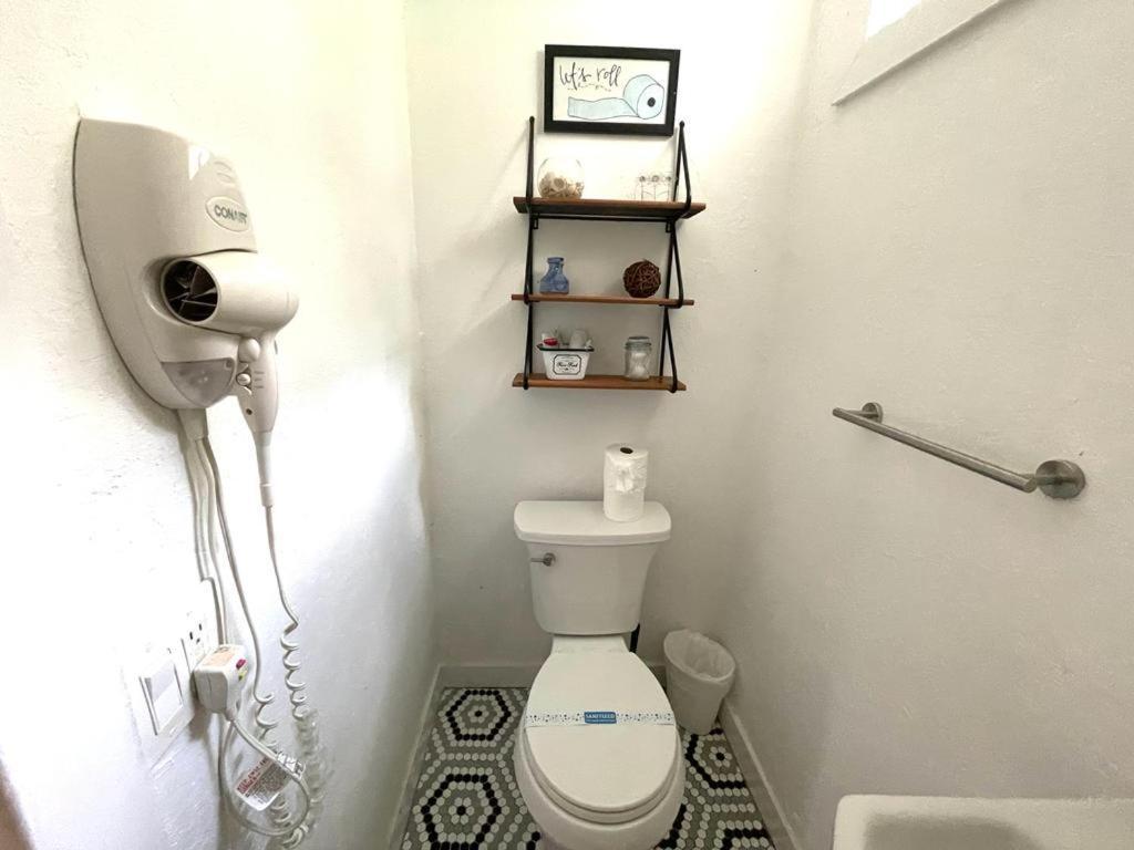 Private Studio With Free Parking Miami Exterior photo
